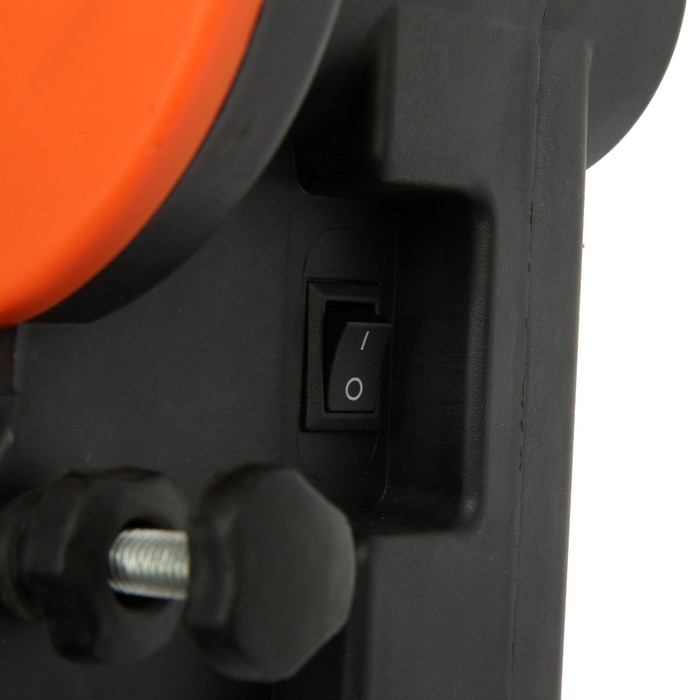 Станок для заточки цепи ТУНДРА, 220 В, 85 Вт, 4800 об/мин, 108х22х3.2/4.8 мм Станок для заточки цепи ТУНДРА, 220 В, 85 Вт, 4800 об/мин, 108х22х3.2/4.8 мм