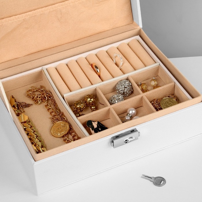 Подставка для украшений «Шкатулка» съёмная подставка, 17×23×8,5 см, цвет белый Подставка для украшений «Шкатулка» съёмная подставка, 17×23×8,5 см, цвет белый