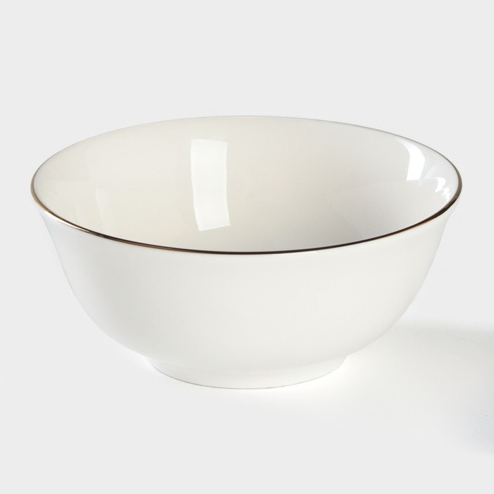 Соусник фарфоровый «Золотая линия», 240 мл, d=10,5 см, цвет белый Соусник фарфоровый «Золотая линия», 240 мл, d=10,5 см, цвет белый