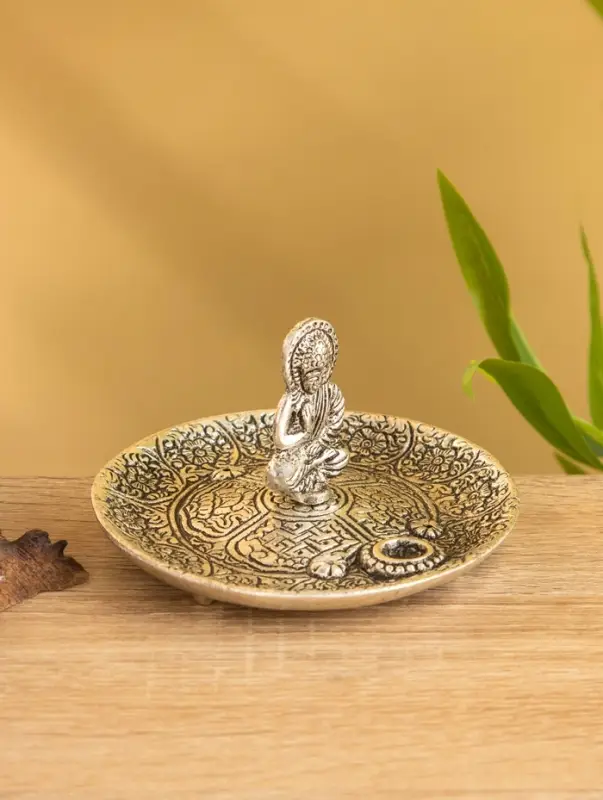 Подставка под благовония  Подставка под благовония "Будда в позе лотоса" алюминий 11х11х7 см