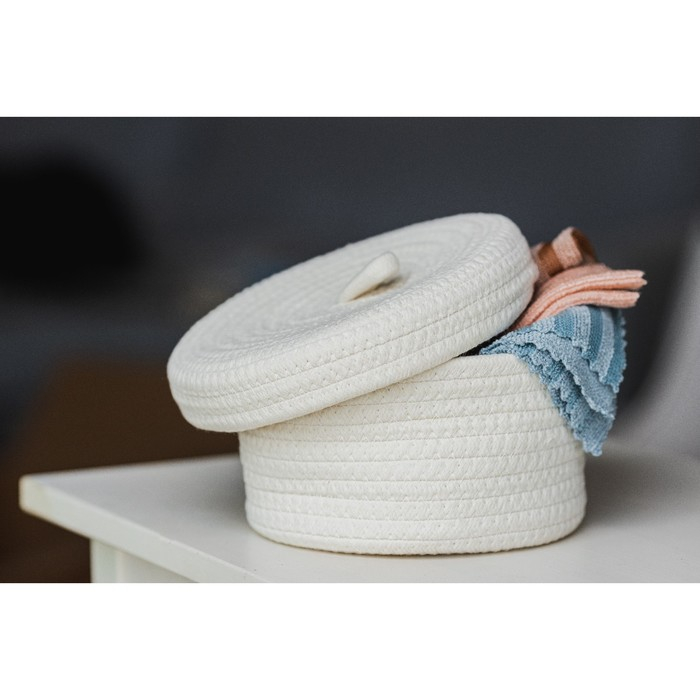 Корзина для хранения плетёная ручной работы LaDо́m «Бэлл», 21×21×11 см, цвет бежевый Корзина для хранения плетёная ручной работы LaDо́m «Бэлл», 21×21×11 см, цвет бежевый