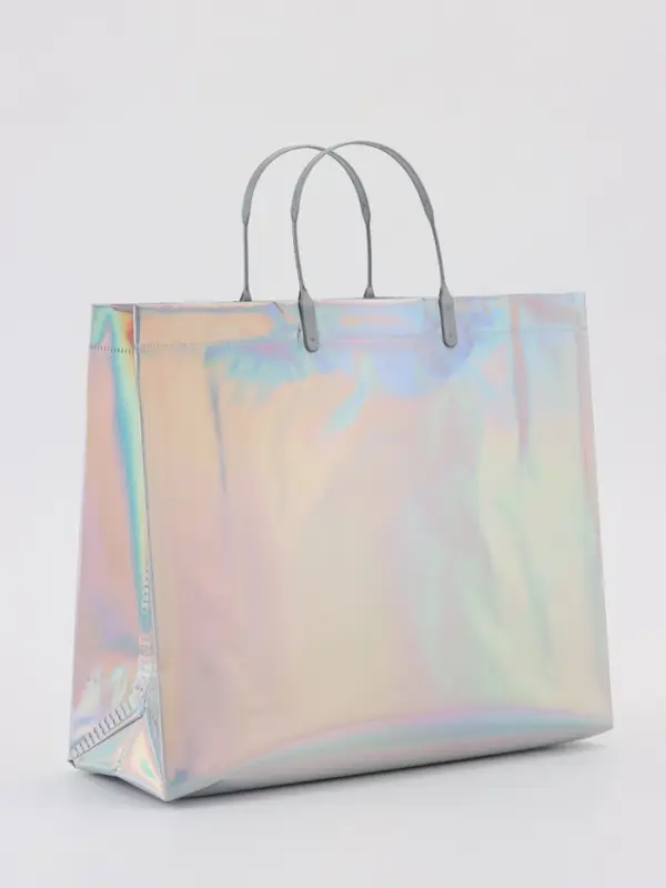 Пакет подарочный ПВХ, голография, серебро, пластикова ручка, 32×28×11 см Пакет подарочный ПВХ, голография, серебро, пластикова ручка, 32×28×11 см