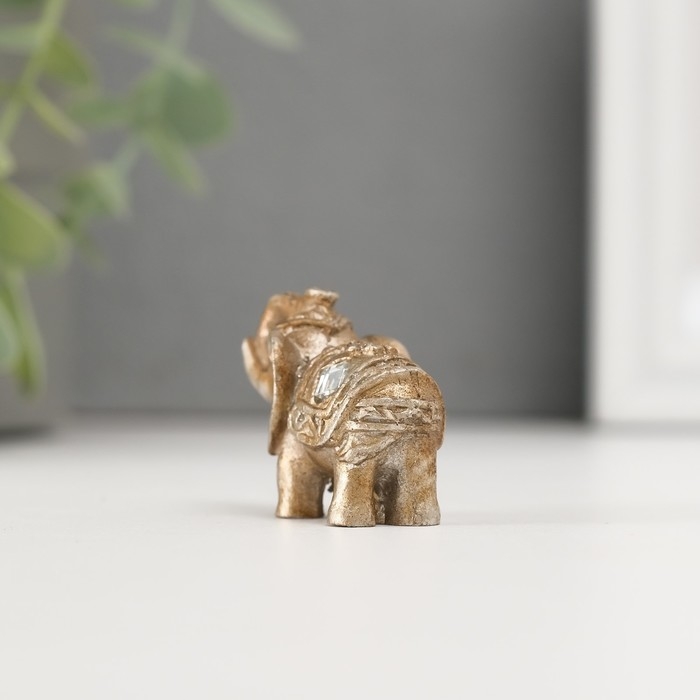 Сувенир полистоун Сувенир полистоун "Слоник с цветочком на попоне" 3х4х1,5 см