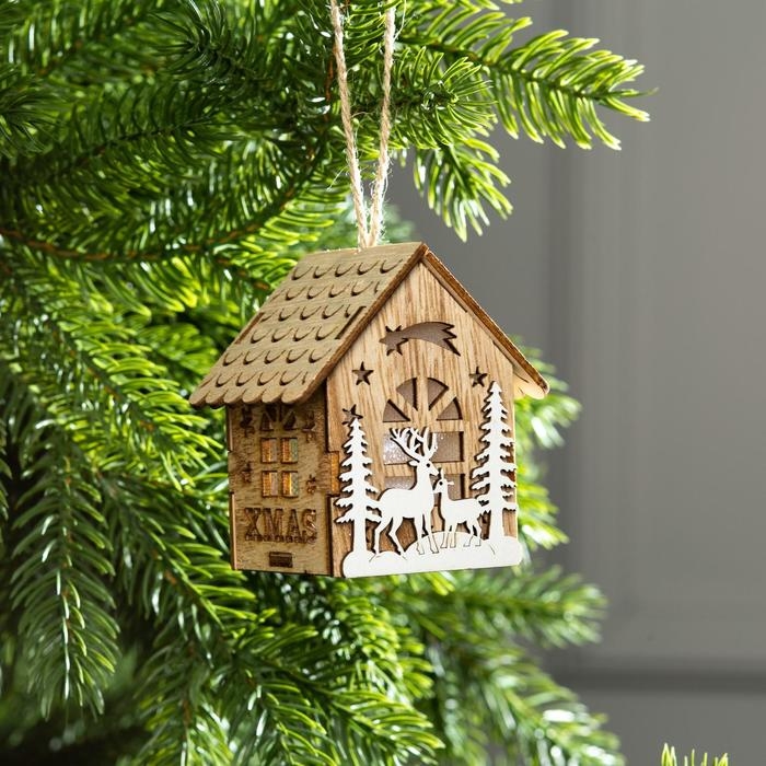 Ёлочная игрушка «Домик с оленями», от батареек, свечение тёплое белое Ёлочная игрушка «Домик с оленями», от батареек, свечение тёплое белое
