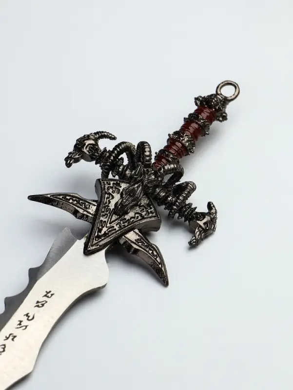 Макет оружия &laquo;Сувенирный меч на подставке. Остриё&raquo;, подарочный набор, 8.5&times;3.5&times;27 см