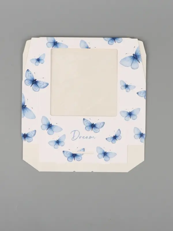 Коробка подарочная с окном &laquo;Мечты&raquo;, 20&times;20&times;4 см, самосборная