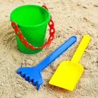 Набор игрушек для песочницы, 3 предмета: ведёрко, лопатка, грабли