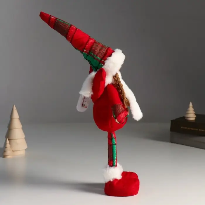 Кукла интерьерная "Ангелочек в красном наряде, клетчатый колпак" 16х7х40 см