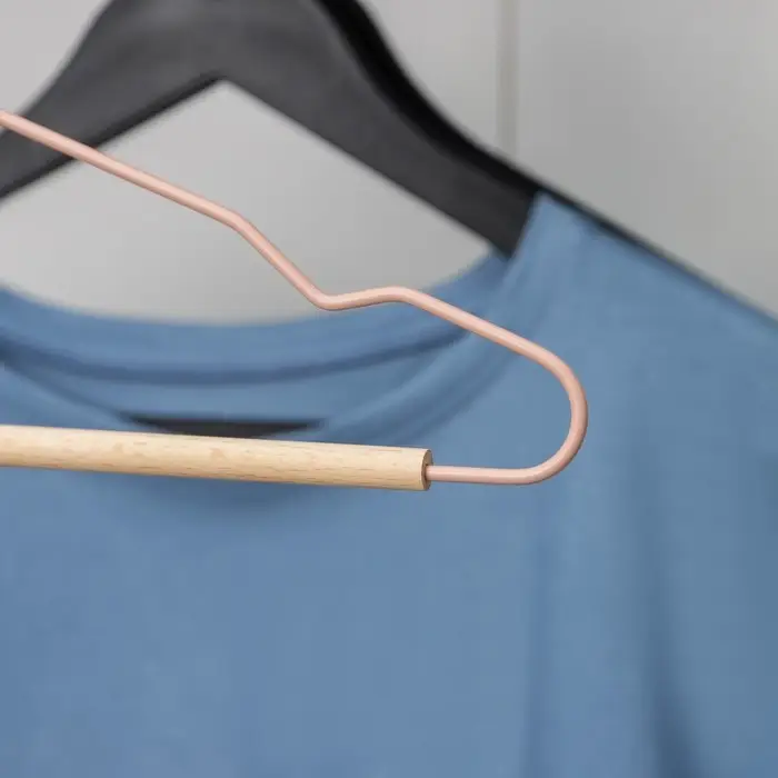 Плечики для одежды SAVANNA Wood, 41,5×22,5×1 см, цвет розовый Плечики для одежды SAVANNA Wood, 41,5×22,5×1 см, цвет розовый