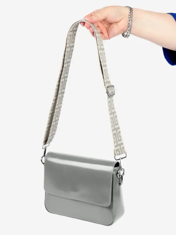 Ручка для сумки &laquo;Орнамент греческий&raquo;, стропа, с карабинами, 139&plusmn;3&times;3.8 см, серо-молочная