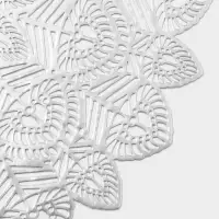 Салфетки сервировочные на стол Доляна &laquo;Цунами&raquo;, d=38 см, 4 шт., серебряные