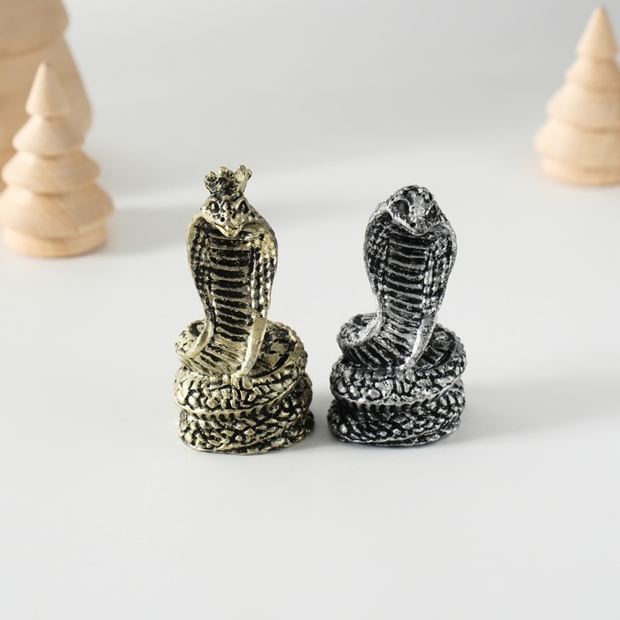 Сувенир полистоун Сувенир полистоун "Королевская кобра" МИКС 3х2,5х6 см