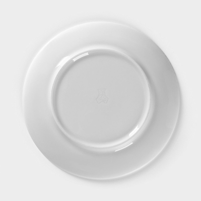 Тарелка фарфоровая «Медведь», d=17,5 см, белая Тарелка фарфоровая «Медведь», d=17,5 см, белая