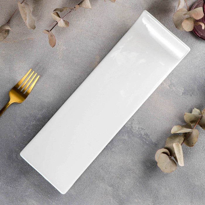Блюдо фарфоровое Wilmax, 30,5×9,5 см, цвет белый Блюдо фарфоровое Wilmax, 30,5×9,5 см, цвет белый
