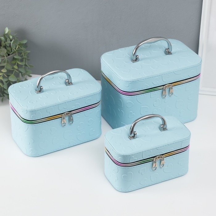 Шкатулка кожзам с зеркалом Шкатулка кожзам с зеркалом "Сердца" св-голубая набор 3 шт 19х10,5х10,5 21х13х14 15х23х17 см