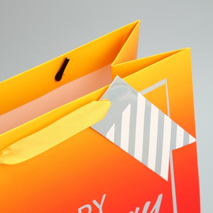 Пакет подарочный, упаковка, Happy Birthday, 30.5 х 25 х 12.5 см Пакет подарочный, упаковка, Happy Birthday, 30.5 х 25 х 12.5 см