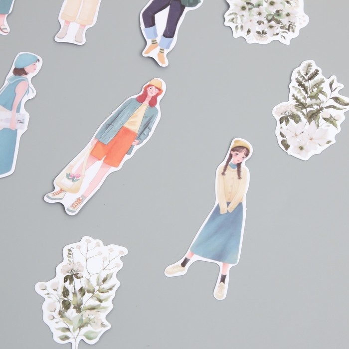 Наклейки для творчества Наклейки для творчества "Девушки и цветы. Белое настроение" 4х8 см н-р 40 шт 0,5х12х8 см