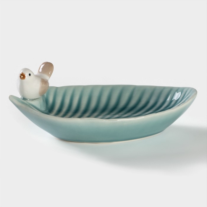 Блюдо керамическое сервировочное &laquo;Птичка на листочке&raquo;, 15,5&times;8,5 см, цвет голубой