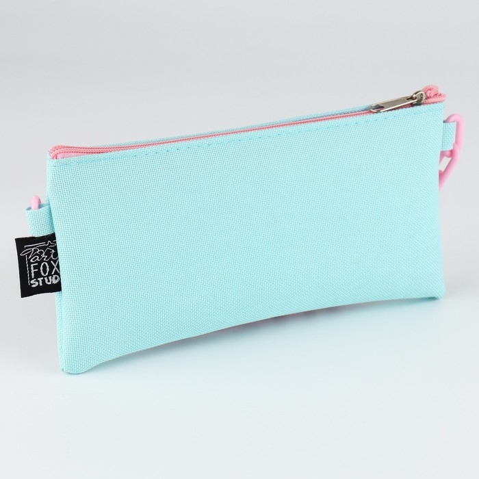 Пенал школьный текстильный «1 сентября: Мятная с цепью», 21 х 10 см Пенал школьный текстильный «1 сентября: Мятная с цепью», 21 х 10 см