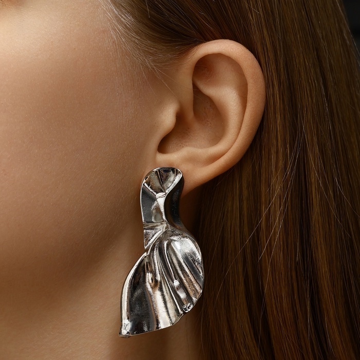 Серьги металл Серьги металл "Изгиб" волна крупная, цвет серебро