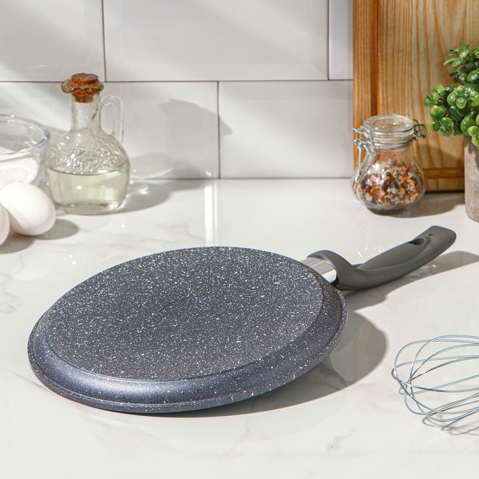 Сковорода блинная «Гранит», d=24 см, пластиковая ручка, антипригарное покрытие, цвет серый Сковорода блинная «Гранит», d=24 см, пластиковая ручка, антипригарное покрытие, цвет серый
