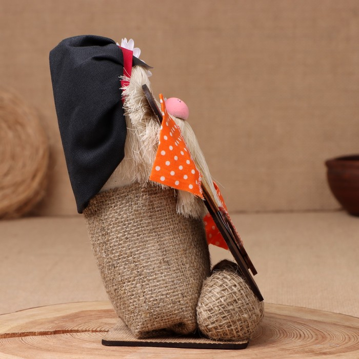 Оберег-домовой Оберег-домовой "Кузя в кепке, с топором ", 30х20х15 см, микс