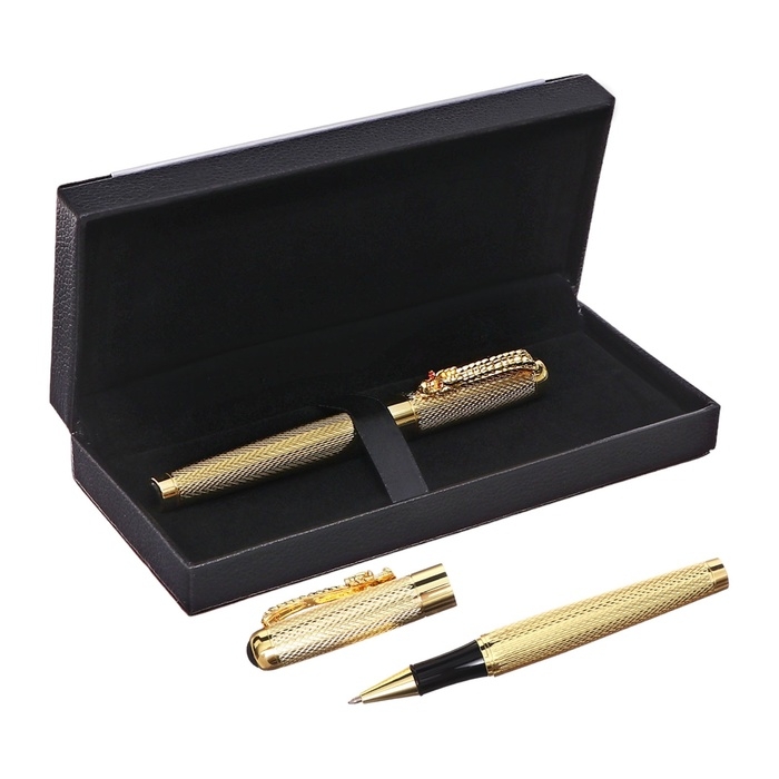 Ручка подарочная роллер в кожзам футляре Дракон корпус золото Ручка подарочная роллер в кожзам футляре Дракон корпус золото