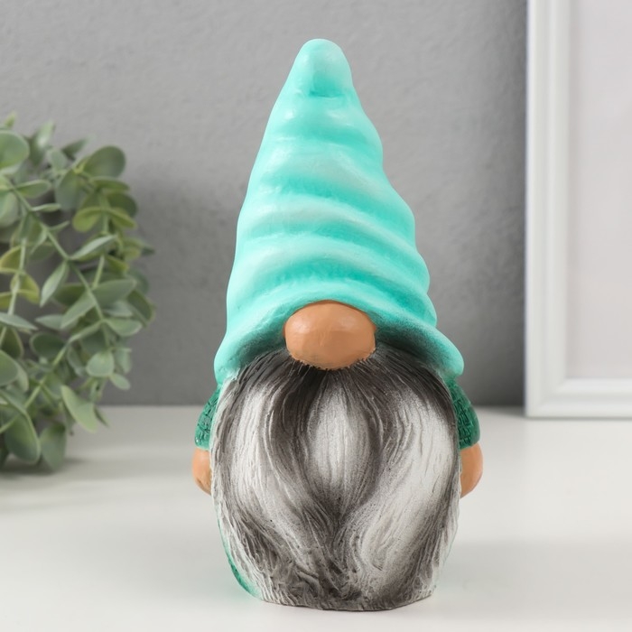 Копилка Копилка "Гном Остин" высота 17,5 см, ширина 9,5 см, длина 8,5 см.