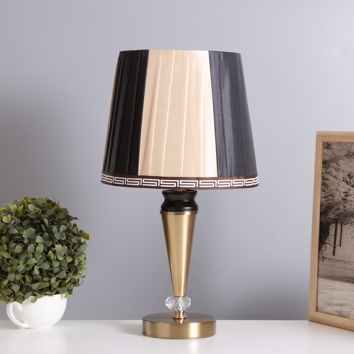 Лампа настольная Лампа настольная "Крис" 1х40Вт Е27 бронза 25х25х46,5см