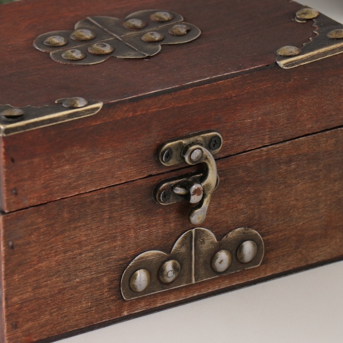 Шкатулка дерево сундучок Шкатулка дерево сундучок "Ге́рцогство" с заклёпками, коричневая 15х10,5х8,5 см