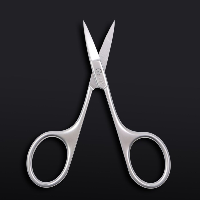 Ножницы маникюрные «Premium», прямые, узкие, 9,5 см, на блистере, цвет серебристый Ножницы маникюрные «Premium», прямые, узкие, 9,5 см, на блистере, цвет серебристый