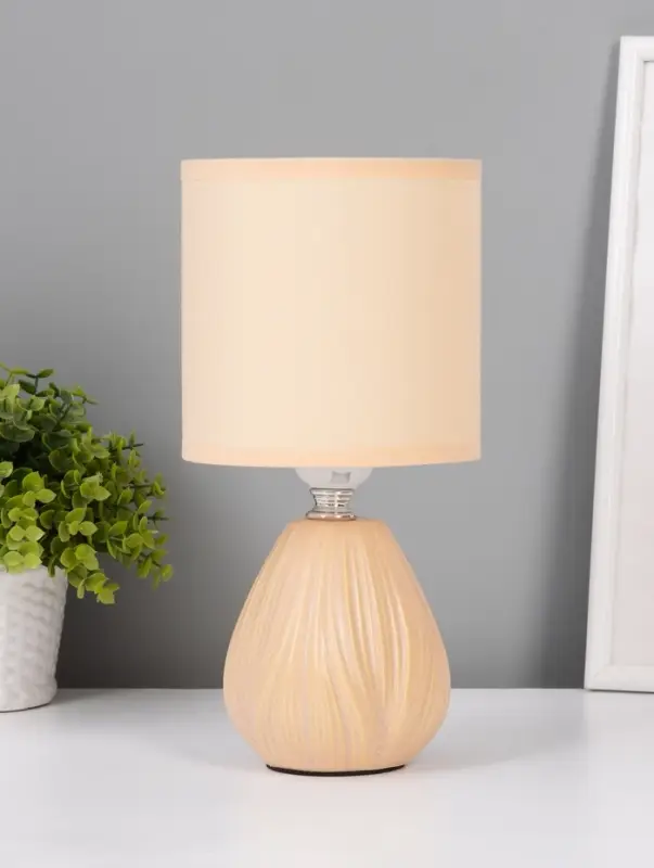 Лампа настольная E27 40Вт "Бутон" матовый кремовый 12,5х12,5х26,5 см