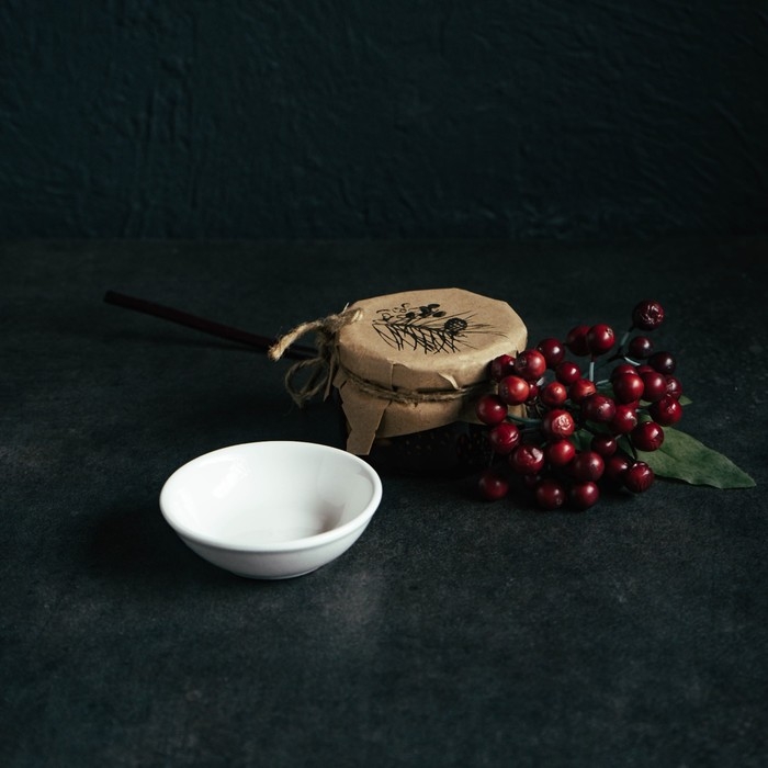 Соусник фарфоровый Доляна White Label, 50 мл, d=7,5 см, цвет белый Соусник фарфоровый Доляна White Label, 50 мл, d=7,5 см, цвет белый