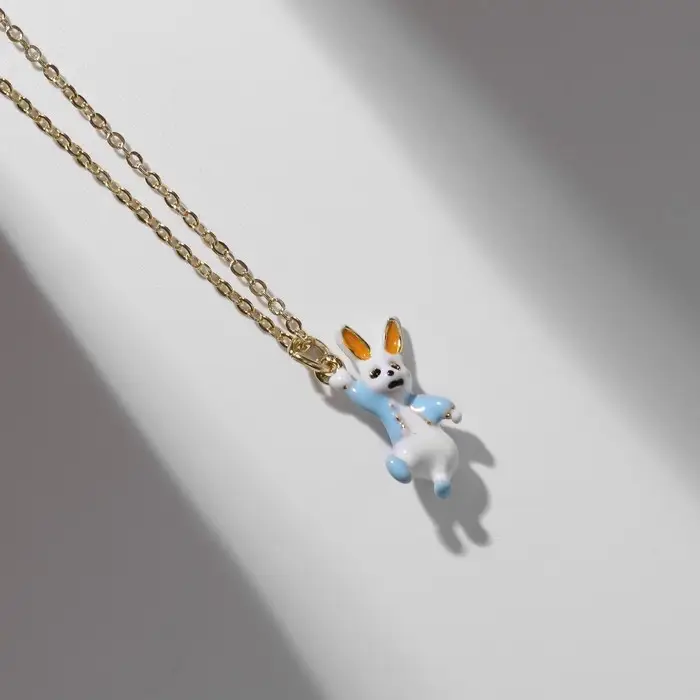 Кулон на цепочке &laquo;Прелесть&raquo;, заяц, цветной в золоте, 40 см