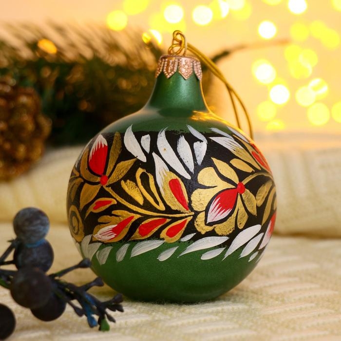 Ёлочный шар d-8 см Ёлочный шар d-8 см "Расписные листики" ручная роспись