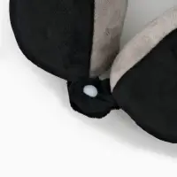 Подушка для путешествий бархатная формовая "Недоступен", черная Подушка для путешествий бархатная формовая "Недоступен", черная