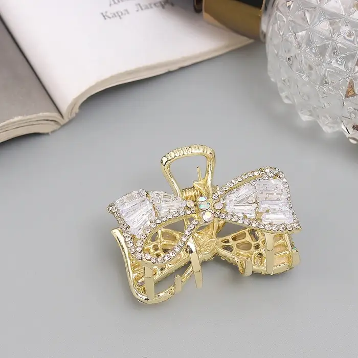 Крабик для волос &laquo;Дороти&raquo;, бантик, 4 см, золотистый