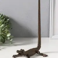 Сувенир чугун держатель для бумажных полотенец "Крокодил" 20х12х28,2 см