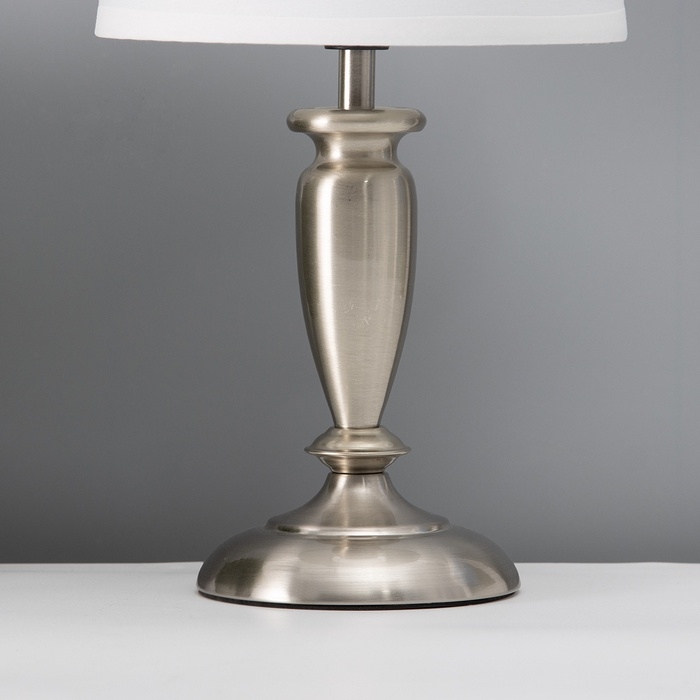 Настольная лампа с абажуром RISALUX «Флекс», Е27, 40 Вт, серебро, 17×17×35 см Настольная лампа с абажуром RISALUX «Флекс», Е27, 40 Вт, серебро, 17×17×35 см