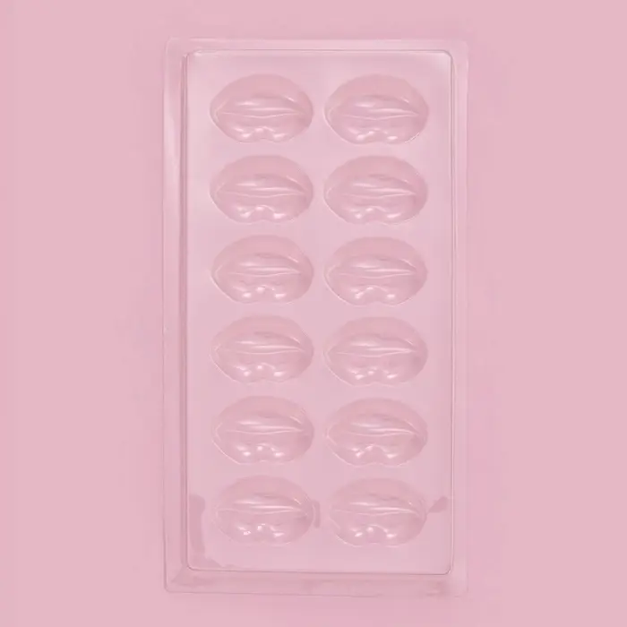 Форма для шоколада и конфет «Поцелуй», 12 ячеек, 22×11 см, прозрачная