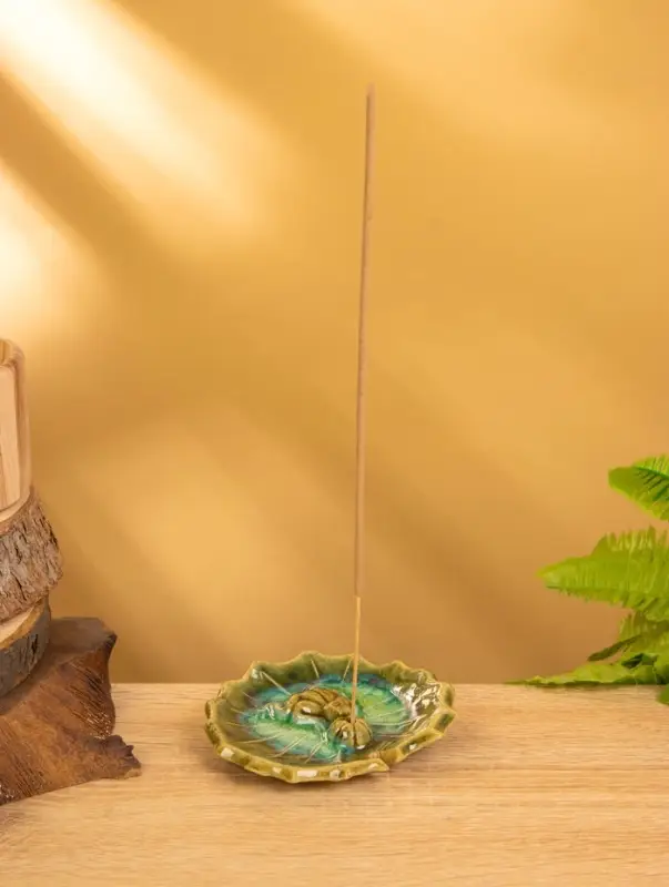 Подставка под благовония «Лягушка на кувшинке», 9×10×1.5 см, керамика, зелёная