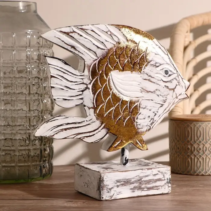 Сувенир  Сувенир "Золотая рыбка" дерево, на подставке 15х9х25 см