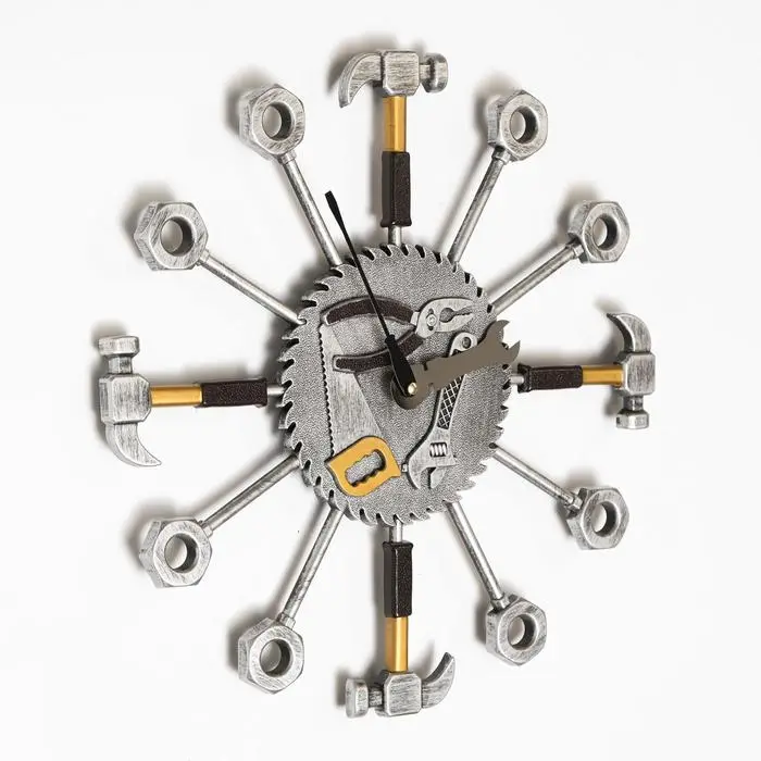 Часы настенные интерьерные &laquo;Инструменты&raquo;, бесшумные, плавный ход, d=16 см, 37&times;37 см, от батарейки 1&times;АА