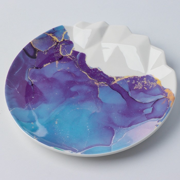 Блюдо керамическое для подачи &laquo;Мрамор&raquo;, 17 см, цвет бело-синий