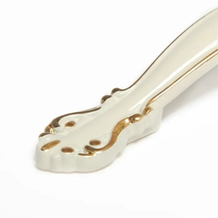 Ручка-скоба мебельная РС201, м/о 96 мм, белая, с золотой вставкой