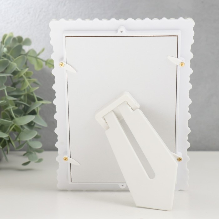 Фоторамка пластик 10х15 см  Фоторамка пластик 10х15 см "Жемчуг и стразы" прямые углы 17,5х12,5 см