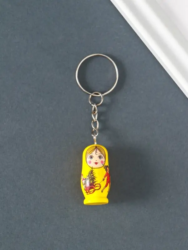 Брелок дерево "Матрёшка" МИКС 3,3х1,8х1,6 см