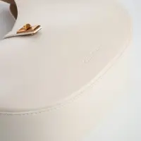 Сумка женская багет TEXTURA на молнии, 27&times;9&times;23 см, молочная