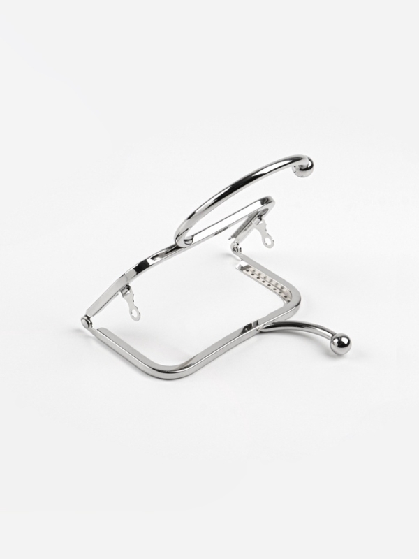 Фермуар пришивной, 12.5×7.5 см, с ручкой d=7.5×9 см, цвет серебристый Фермуар пришивной, 12.5×7.5 см, с ручкой d=7.5×9 см, цвет серебристый