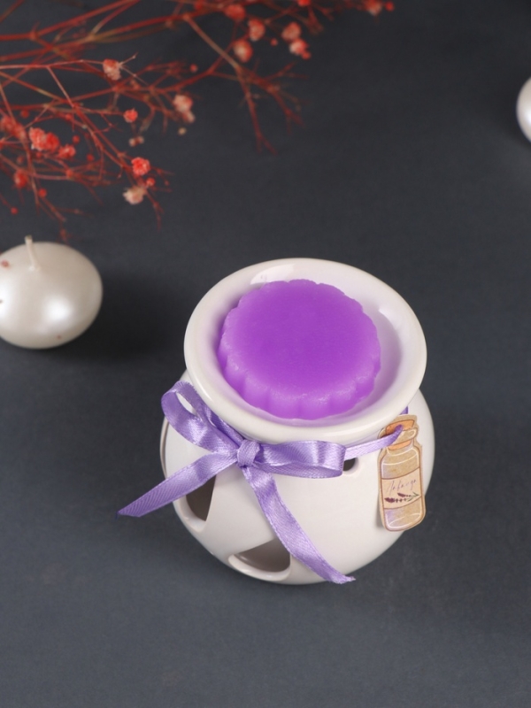 Набор: аромалампа для эфирных масел, мелтсы из воска ароматические «Лаванда», сиреневая, 6.5×6.2×7.5 см Набор: аромалампа для эфирных масел, мелтсы из воска ароматические «Лаванда», сиреневая, 6.5×6.2×7.5 см